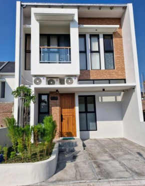 Guesthouse Jogja Selatan 2 Yogya South Bantul - Casa of Joy